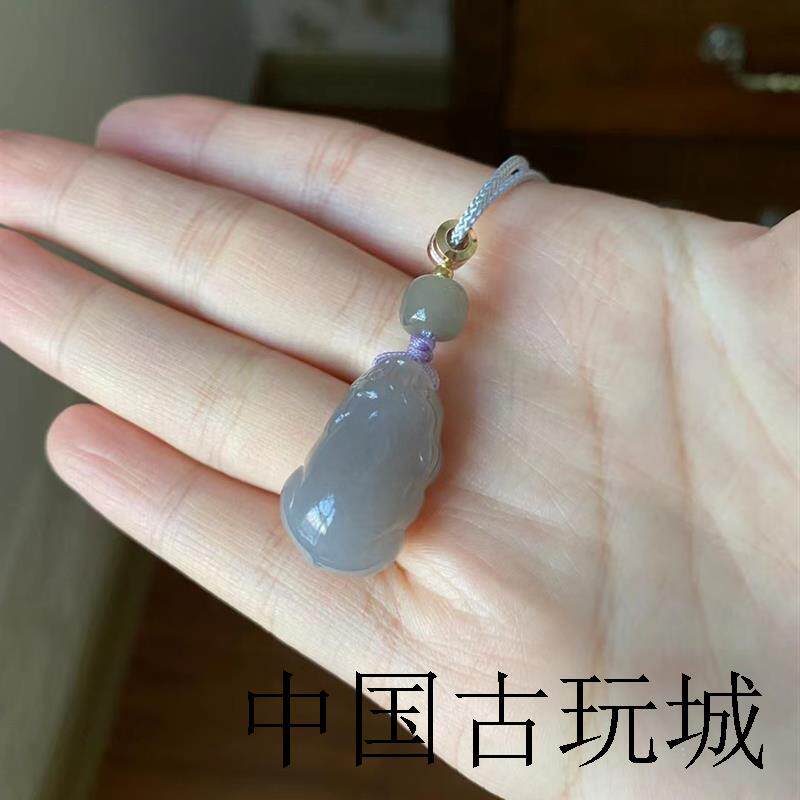 和田玉貔貅吊坠烟紫霸王皮丘招财玉挂件青白玉佩牌子立体精雕玉坠