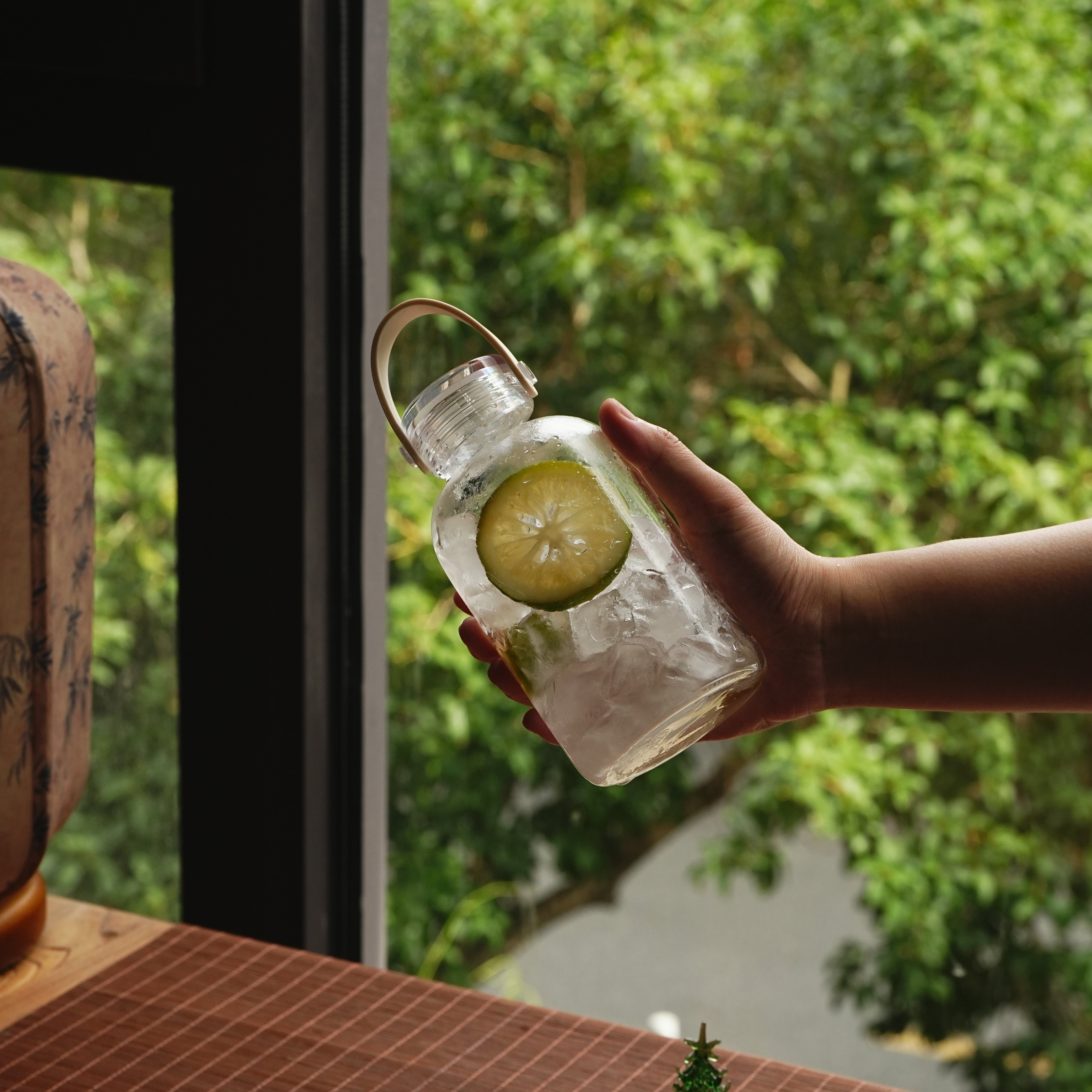 日随身耐高温玻璃刻度杯