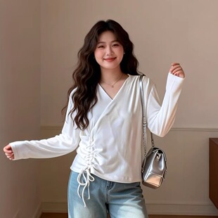t恤女春小个子正肩独特显瘦抽绳上衣 胖mm褶皱V领长袖 120斤 大杨