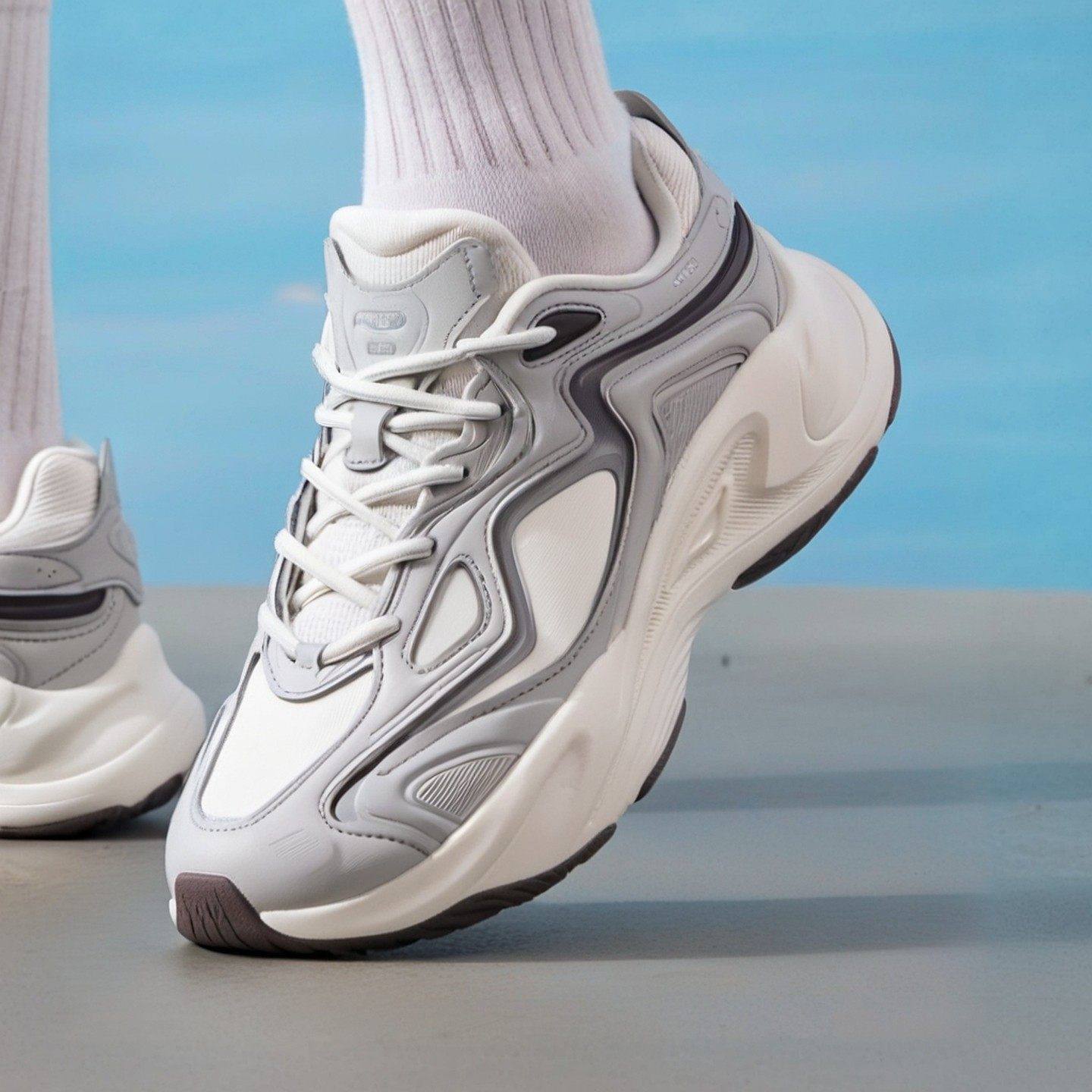 特步新春系列丨马上有钱弥繁休闲鞋女子增高轻便运动鞋复古老爹鞋,运动鞋new,跑步鞋,淘宝优惠券,粉丝福利购,淘宝优惠卷