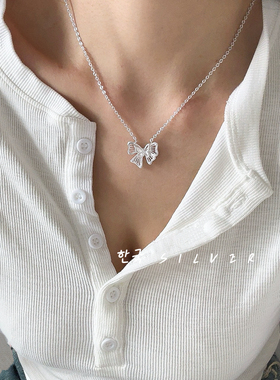 S925纯银项链立体蕾丝蝴蝶吊坠