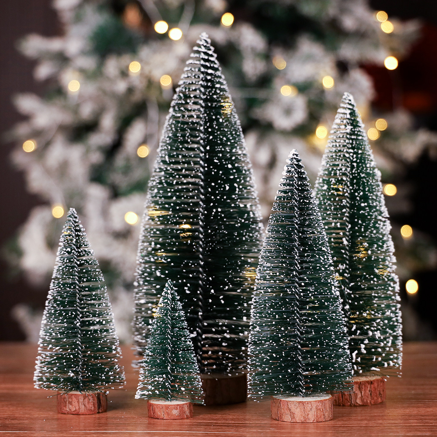 圣诞节装饰品创意性桌面摆件沾白雪松迷你圣诞树松针植绒圣诞小树