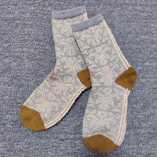精梳棉无骨提花浮雕女袜中筒文艺小众复古色25元 包邮