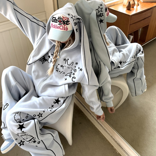 梁拌泡菜美式刺绣电子兔兔运动加绒连帽卫衣外套卫裤套装休闲开衫