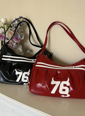 梁拌泡菜美式复古76设计感腋下包女设计感休闲百搭单肩斜挎包