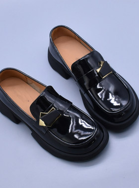 微瑕清~四季百搭乐福鞋2025新款英伦风深口单鞋复古黑色小皮鞋潮