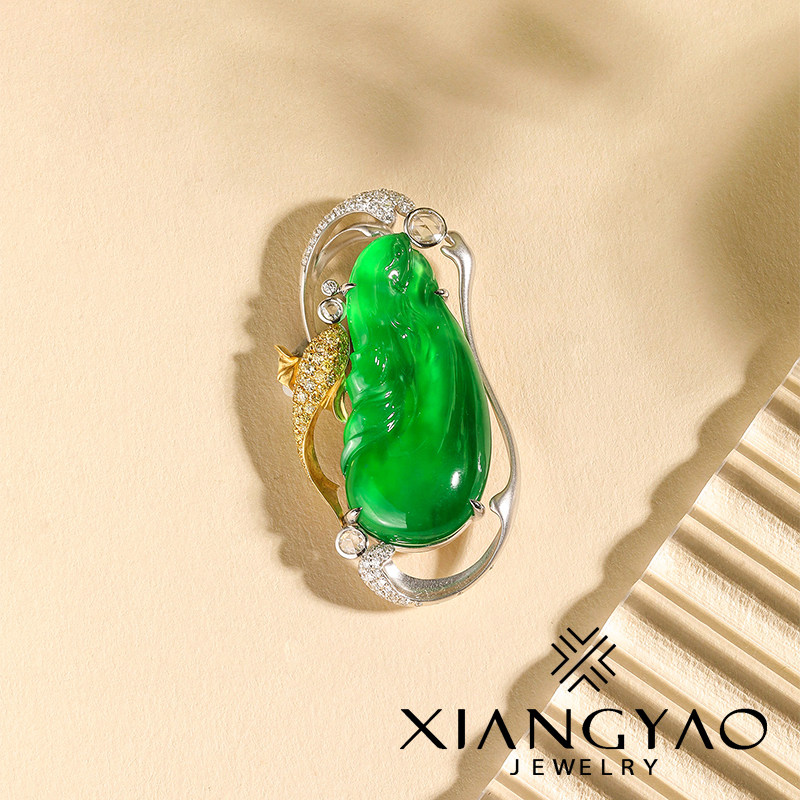 【响曜珠宝】a货冰种翡翠镶嵌18k金  鱼  缅甸玉石挂件项链