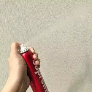 就是晒不黑“懒人福音s~upr@eme低气水防晒定妆喷雾120ml时尚潮品