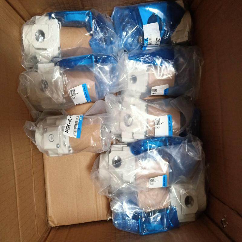 SMC调压阀IR1020IR2020IR2001-0议价