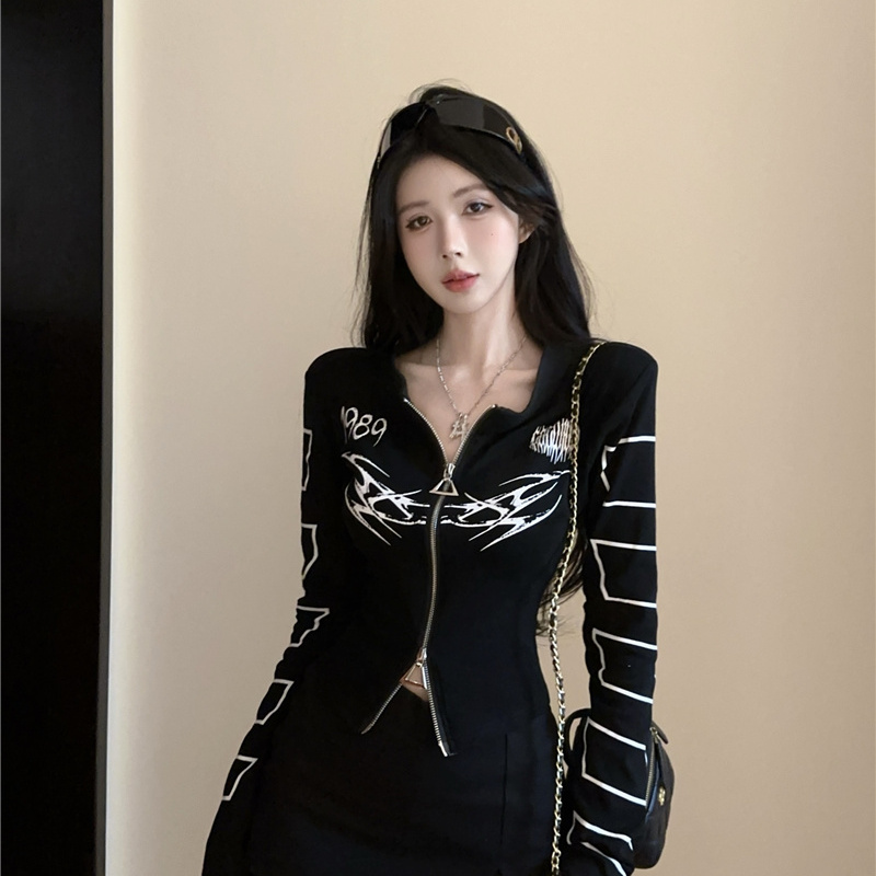 美式复古字母印花斜肩长袖T恤女夏季设计感小众修身显瘦百搭上衣