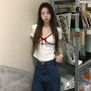 修身 法式 小个子收腰温柔系辣妹短款 风纯欲v领短袖 上衣潮 t恤女夏季