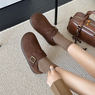 依佳依2025秋冬新款厚底复古加绒勃肯鞋女保暖防滑不累脚棉鞋女鞋