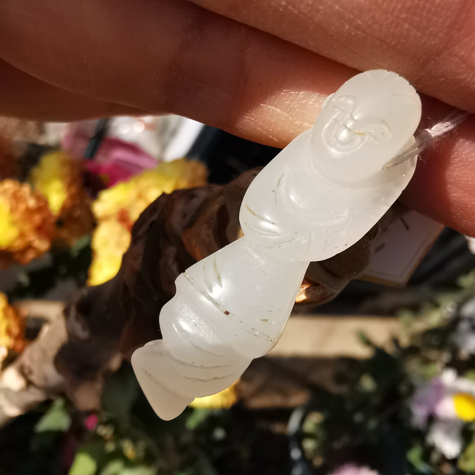 12617明代老和田白玉籽料童子