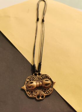 15382    ‖藏传老利马铜蝴蝶金刚杵托甲