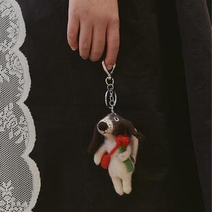 治愈可爱单身狗挂件尼泊尔进口手工羊毛毡挂饰钥匙扣大号卡通公仔