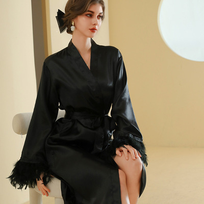 bride新娘晨袍女士羽毛长款睡袍婚礼化妆伴娘团结婚和服色丁浴袍