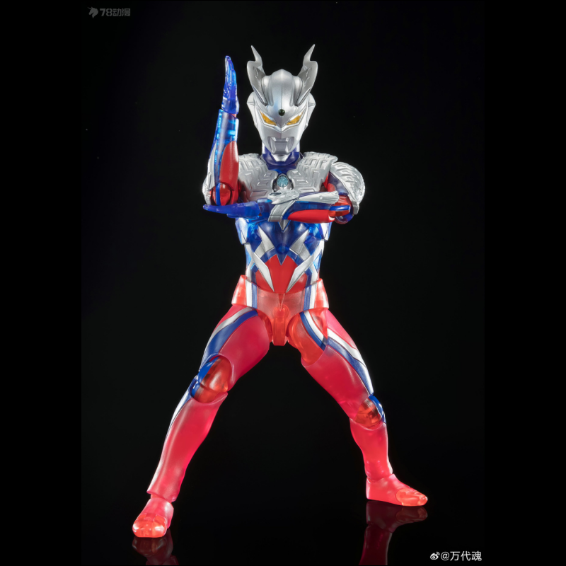万代限定SHF赛罗奥特曼可动手办