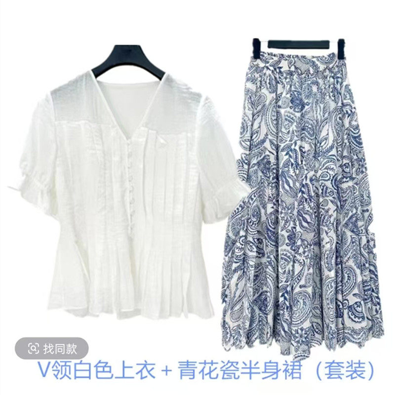 女法式V领褶皱短袖上衣
