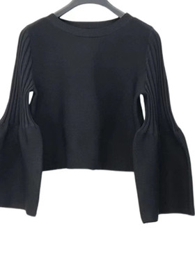 雨墨圣迪奥立秋冬2023新款不规则针织毛衫气质设计感毛衣233Z3560