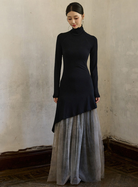 ONMOON 黑色针织拼接植物染网纱连衣裙 2025秋冬高领修身长袖裙子