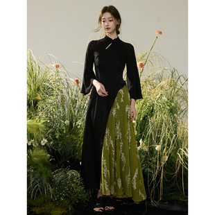 新中式 旗袍领长袖 复古撞色刺绣拼接连衣裙 新款 裙 2026春季 ONMOON