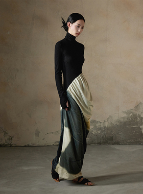 ONMOON 秋冬高领长袖印花打底连衣裙 2024新款连指袖针织内搭裙子