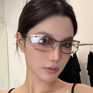 欧美yk2辣妹风小框浅色墨镜女款潮凹造型高级感弧形猫眼太阳眼镜