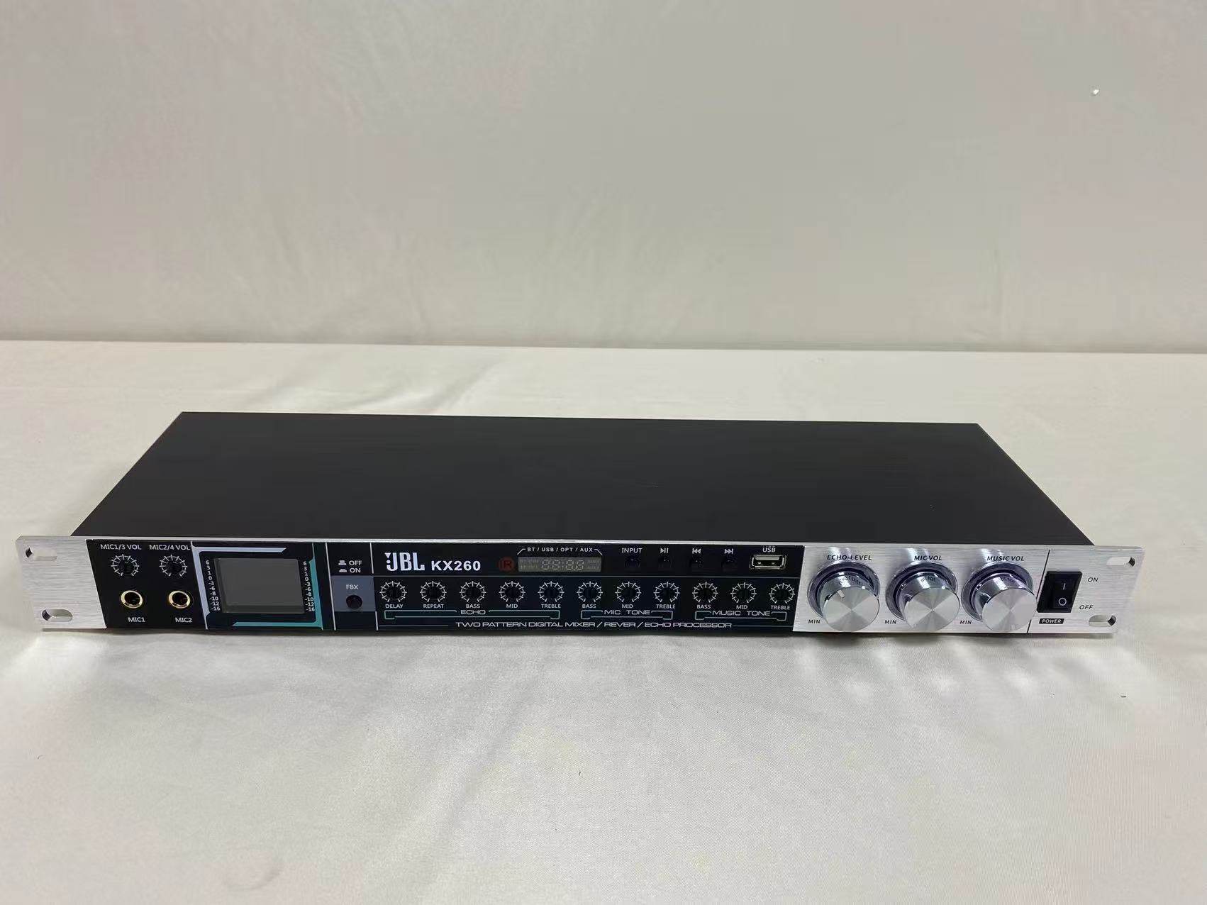 专业10寸音箱2，功放一台  前级效果器一台  壁架2对