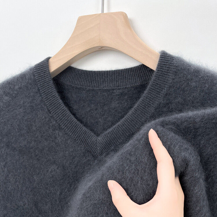 男士山羊绒衫FCYMS21鸡心领拉绒纯色