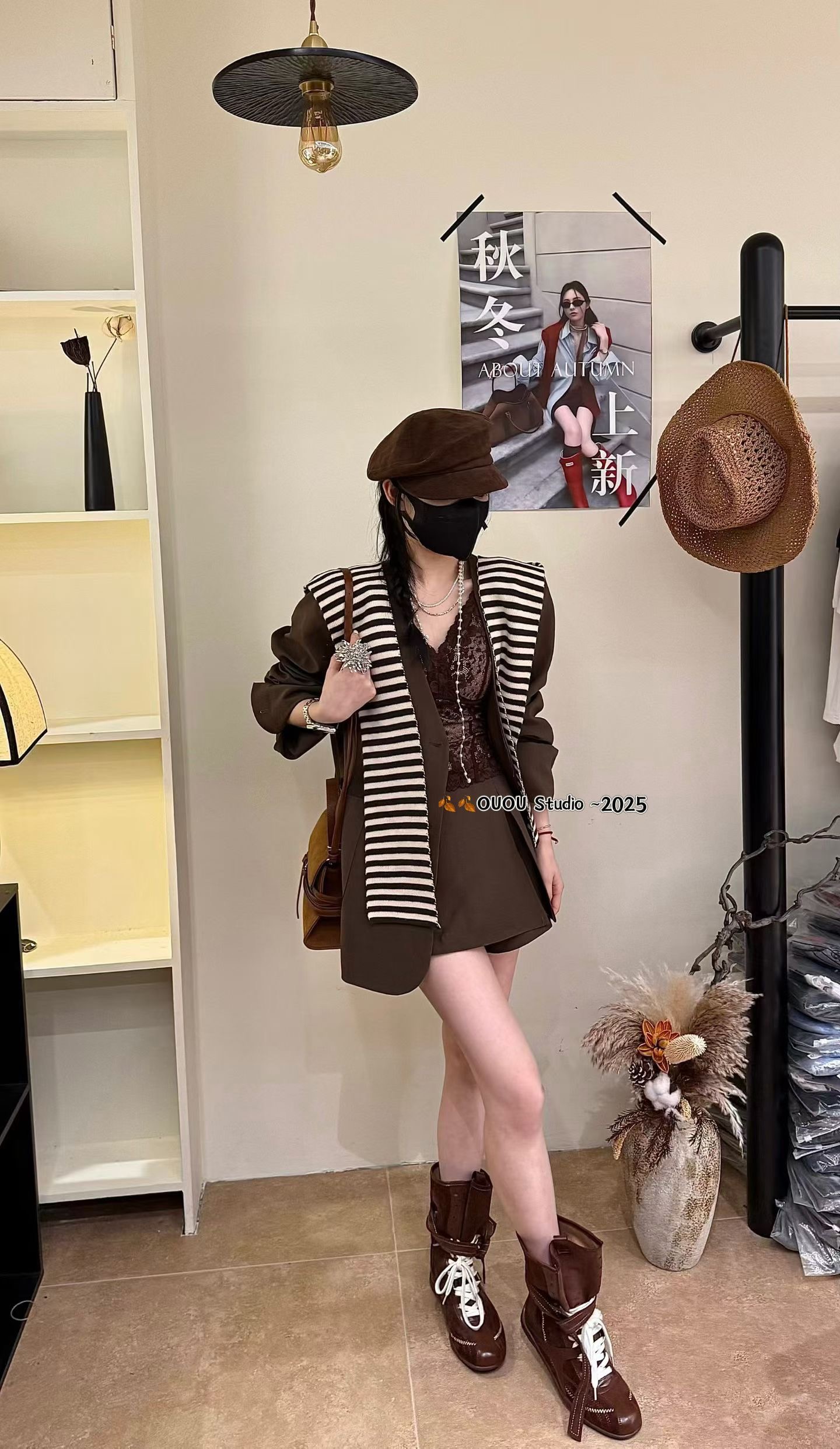 OUOU秋季2025新款高级感条纹披肩西装外套高腰a字半身裙女三件套