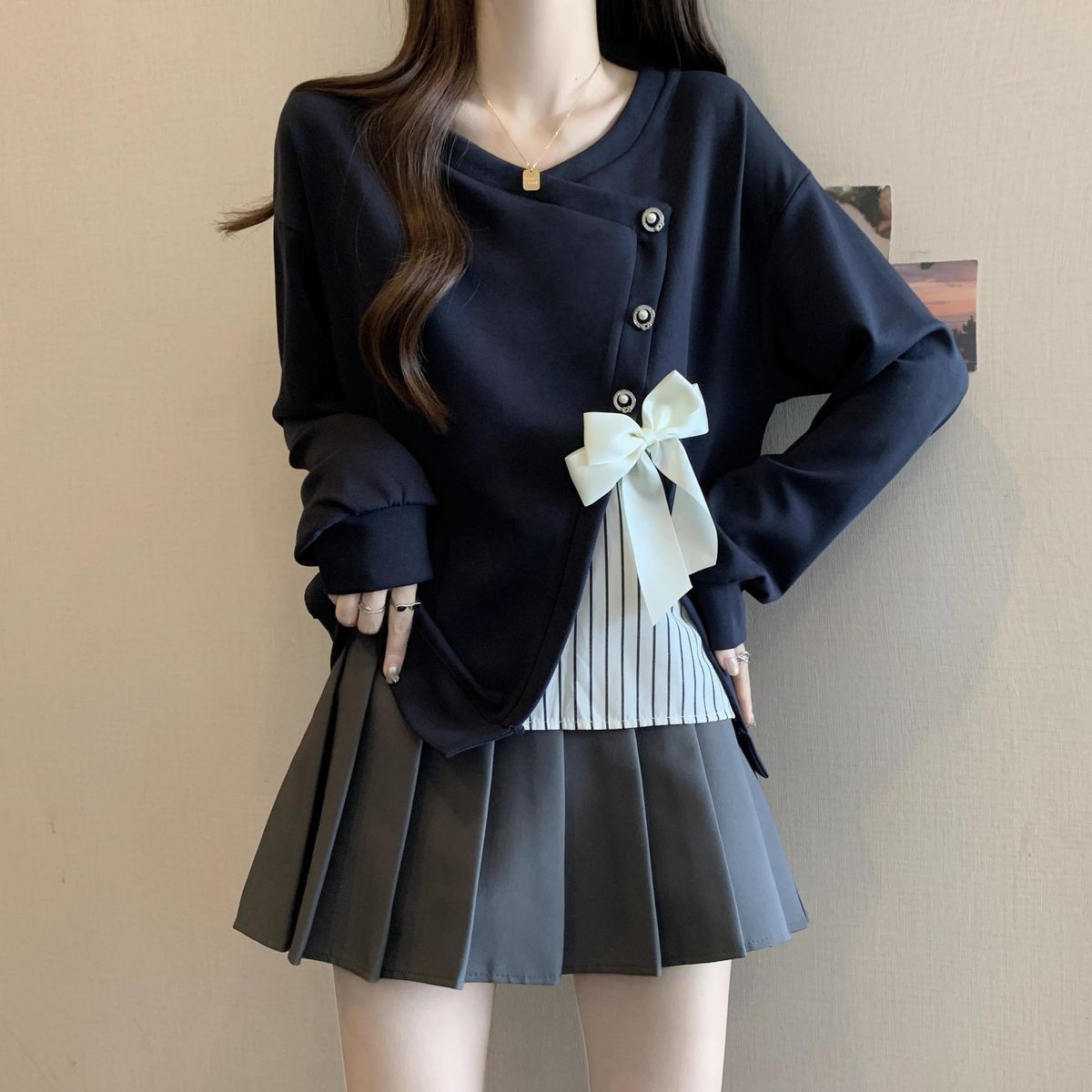 2025新款爆款秋冬假两件蝴蝶结卫衣大码女装胖mm宽松休闲无帽上衣