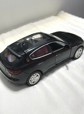 美致汽车模型玛莎拉蒂莱万特合金声光回力开四门比例1:32纸盒陈旧