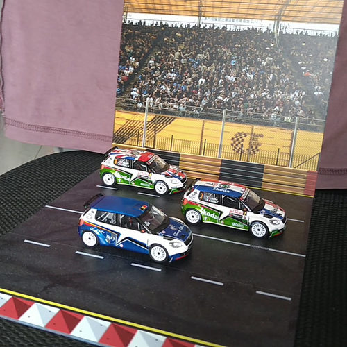 捷克斯柯达拉力赛车模型法比亚S2000合金比例1:43防尘盒略带瑕疵