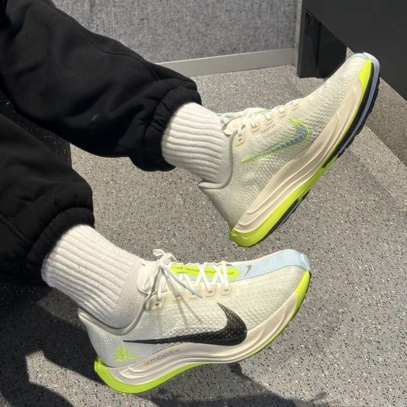 男子透气轻便运动训练跑步鞋HQ3451-101江苏DL仓