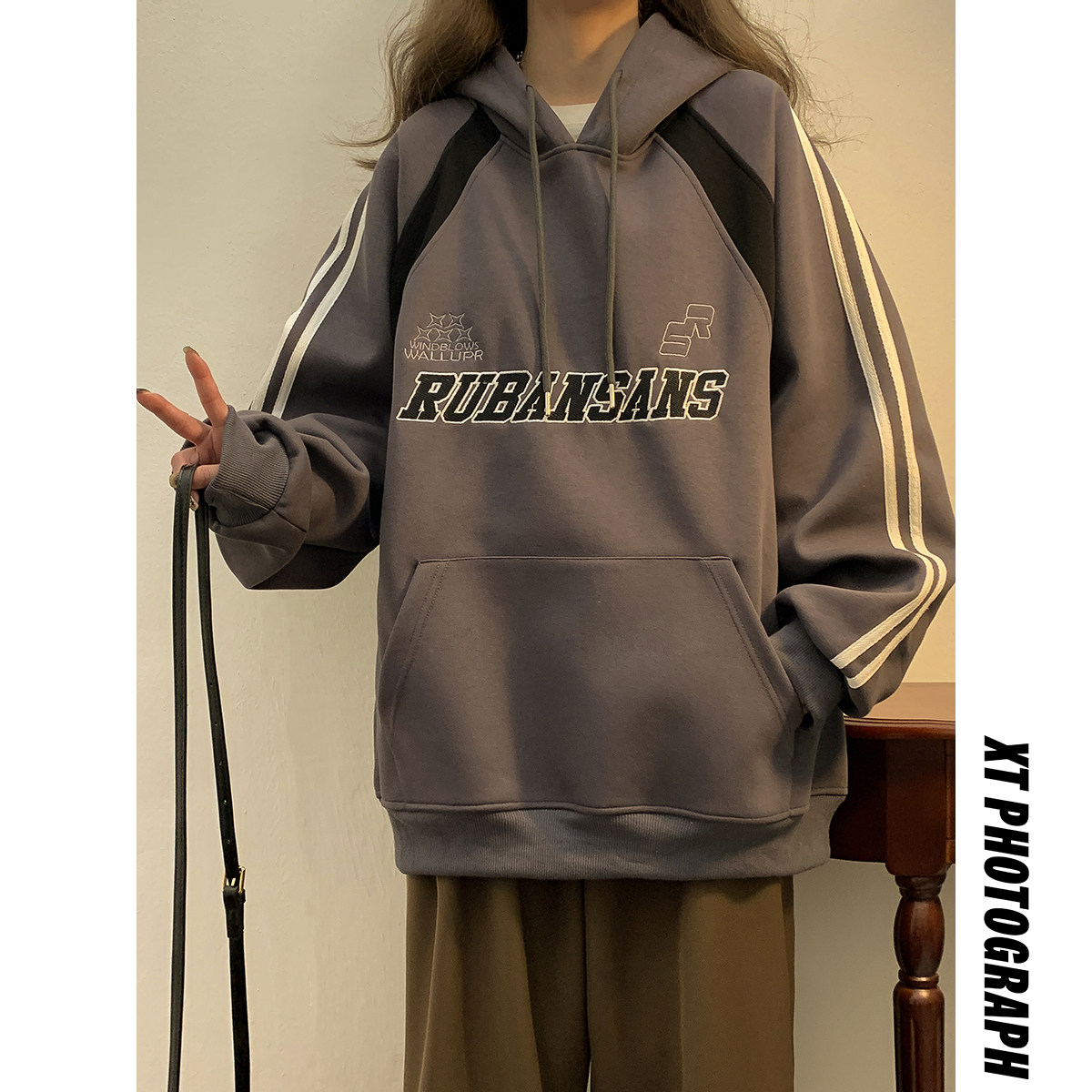 2023女模连帽拉条撞色刺绣卫衣365g棉套头外套黑W028-P55控88,男装卫衣,电商B237