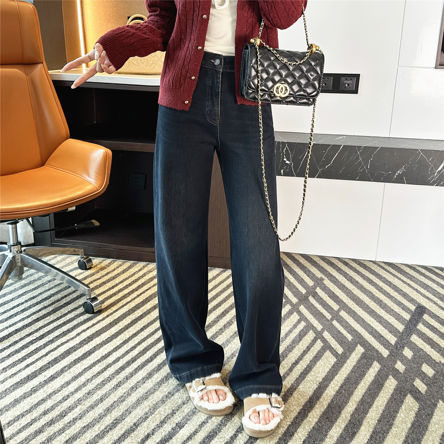 笔直大长腿!~四面弹窄版牛仔裤