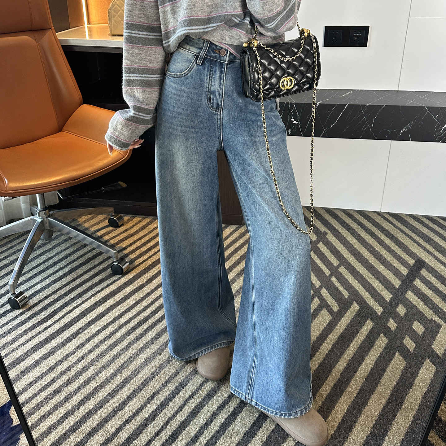 版型很绝！高腰直筒大阔腿牛仔裤