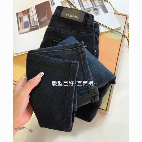 直直腿！巨显瘦！开叉黑色直筒裤