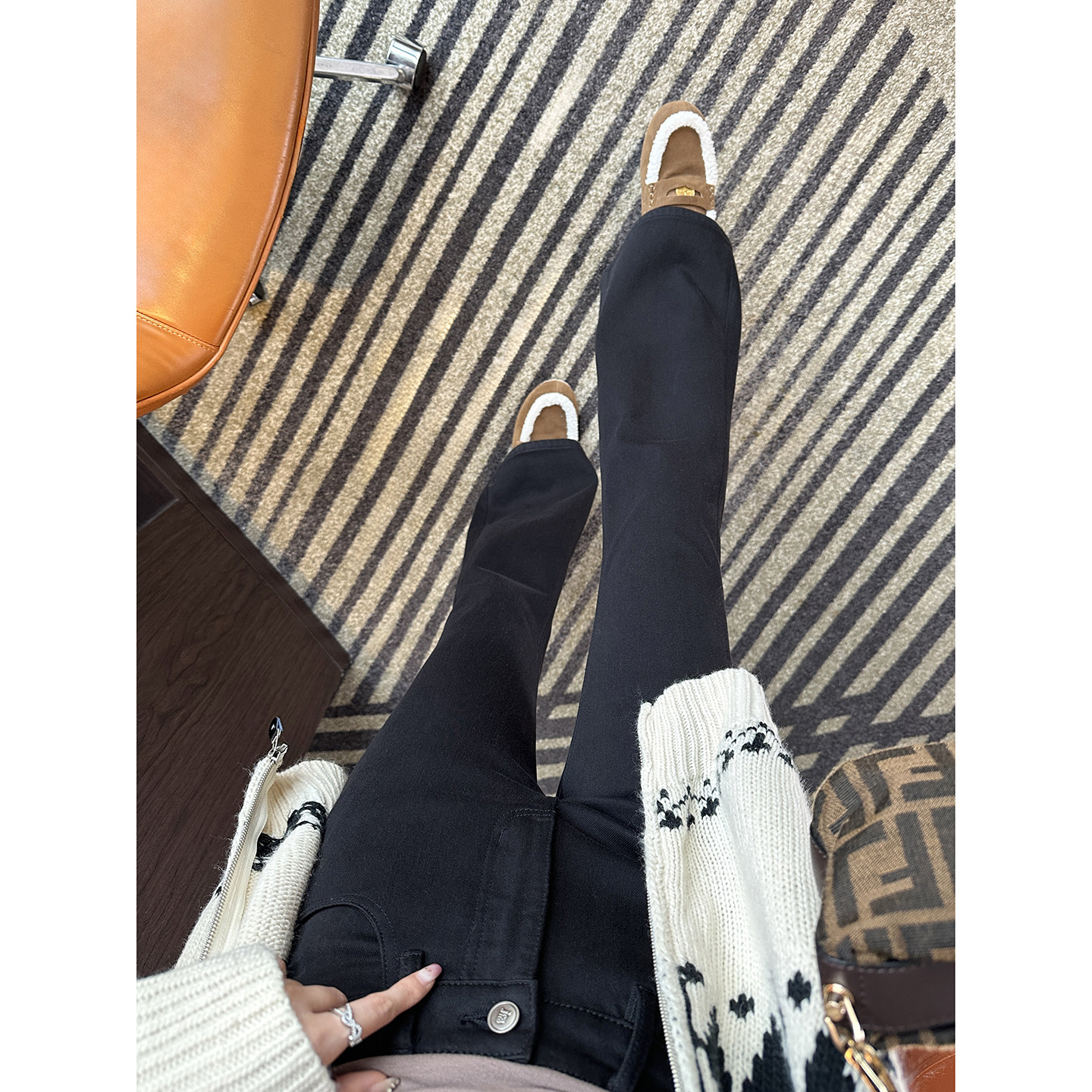 拉腿满分！~金标植绒喇叭牛仔裤