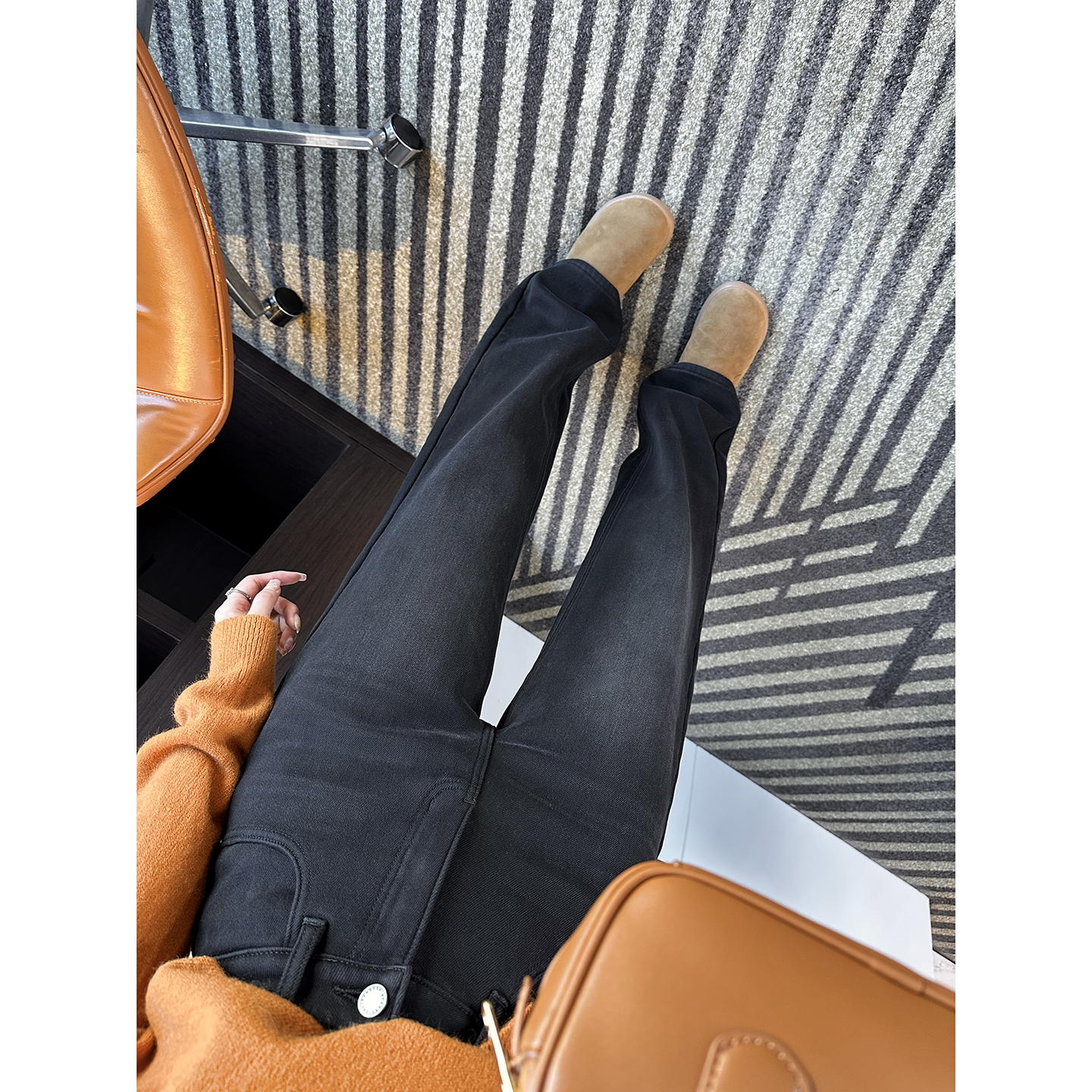 显瘦王者！~窄版高腰直筒牛仔裤