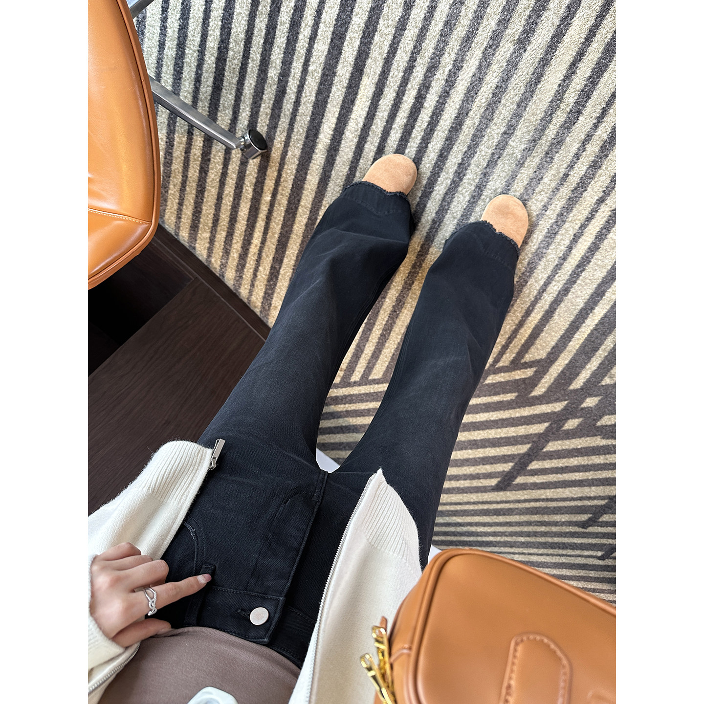 穿出女团腿！~黑色加绒微喇叭牛仔裤女秋冬新设计感毛边高腰长裤,女装/女士精品,牛仔裤,淘宝优惠券,粉丝福利购,淘宝优惠卷