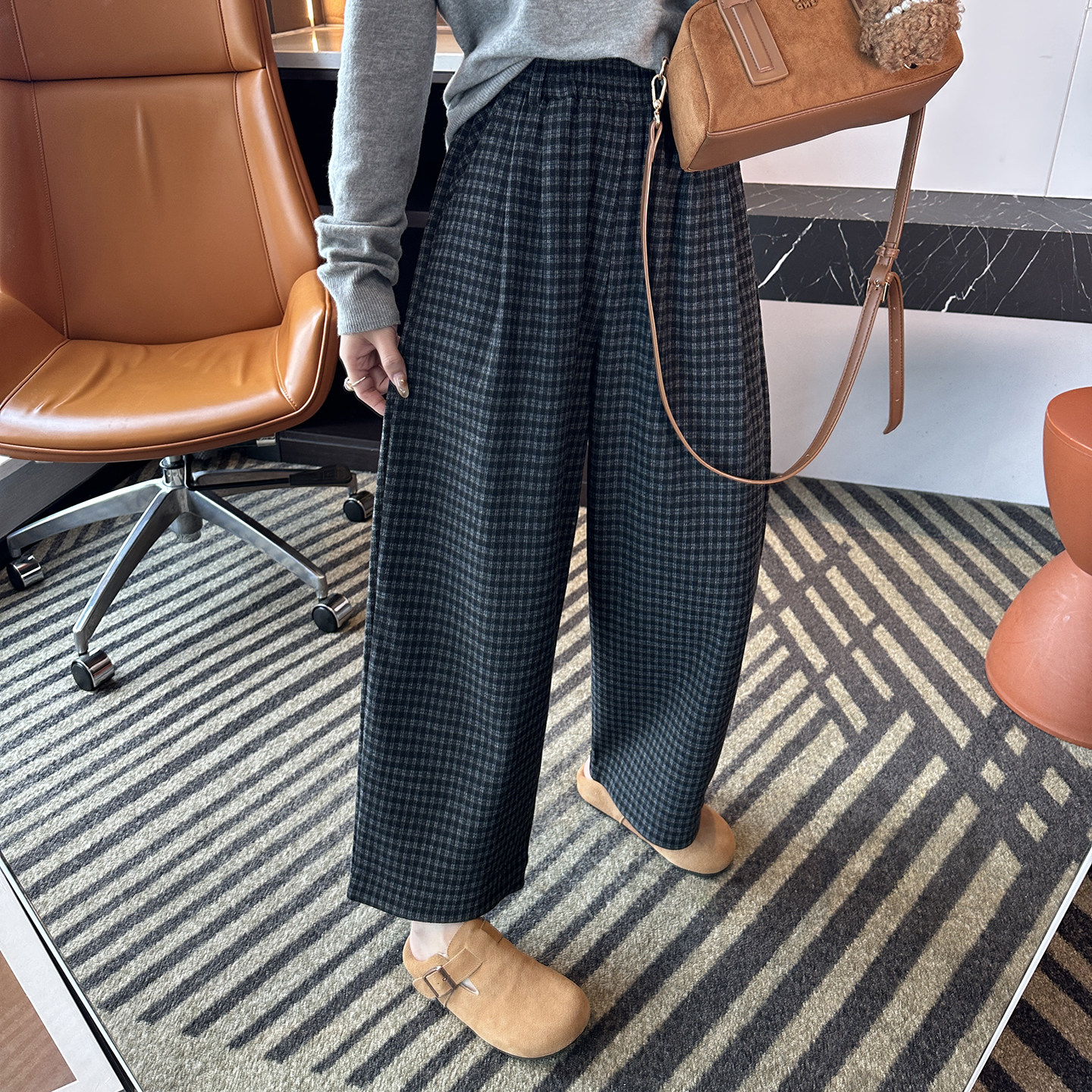 好看麻了！~韩系毛呢格子休闲裤女秋冬新款宽松慵懒风直筒阔腿裤,女装/女士精品,休闲裤,淘宝优惠券,粉丝福利购,淘宝优惠卷