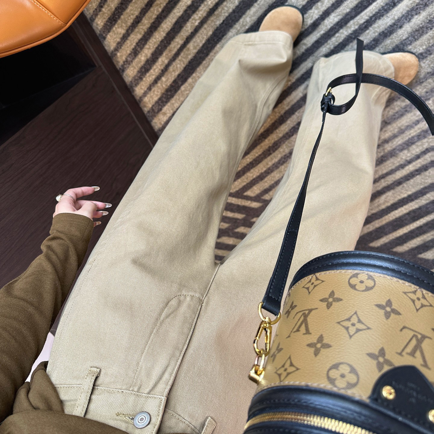 怎么搭都好看！~卡其色立体侧骨阔腿牛仔裤女新春宽松慵懒拖地裤,女装/女士精品,牛仔裤,淘宝优惠券,粉丝福利购,淘宝优惠卷