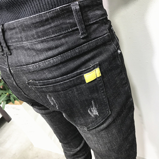 男新春夏 好穿爆了 贴标猫须经典 百搭黑色修身 小脚显瘦九分牛仔裤