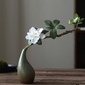 茶桌摆件小花瓶家装高级感迷你细口高端艺术感办公室新中国风插花