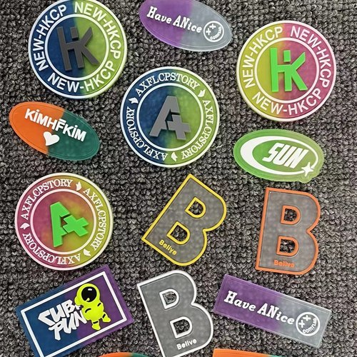 滴胶橡胶标签定制软胶商标服装标