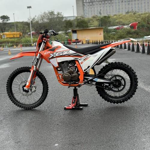 新贵尊极盗者1-3NC450-5SNBS水冷300发动机山地高架250越野摩托车 - 封面