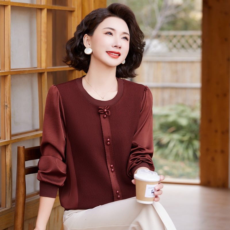 春季新款时尚圆领长袖T恤女装气质显瘦洋气减龄妈妈装打底衫上衣