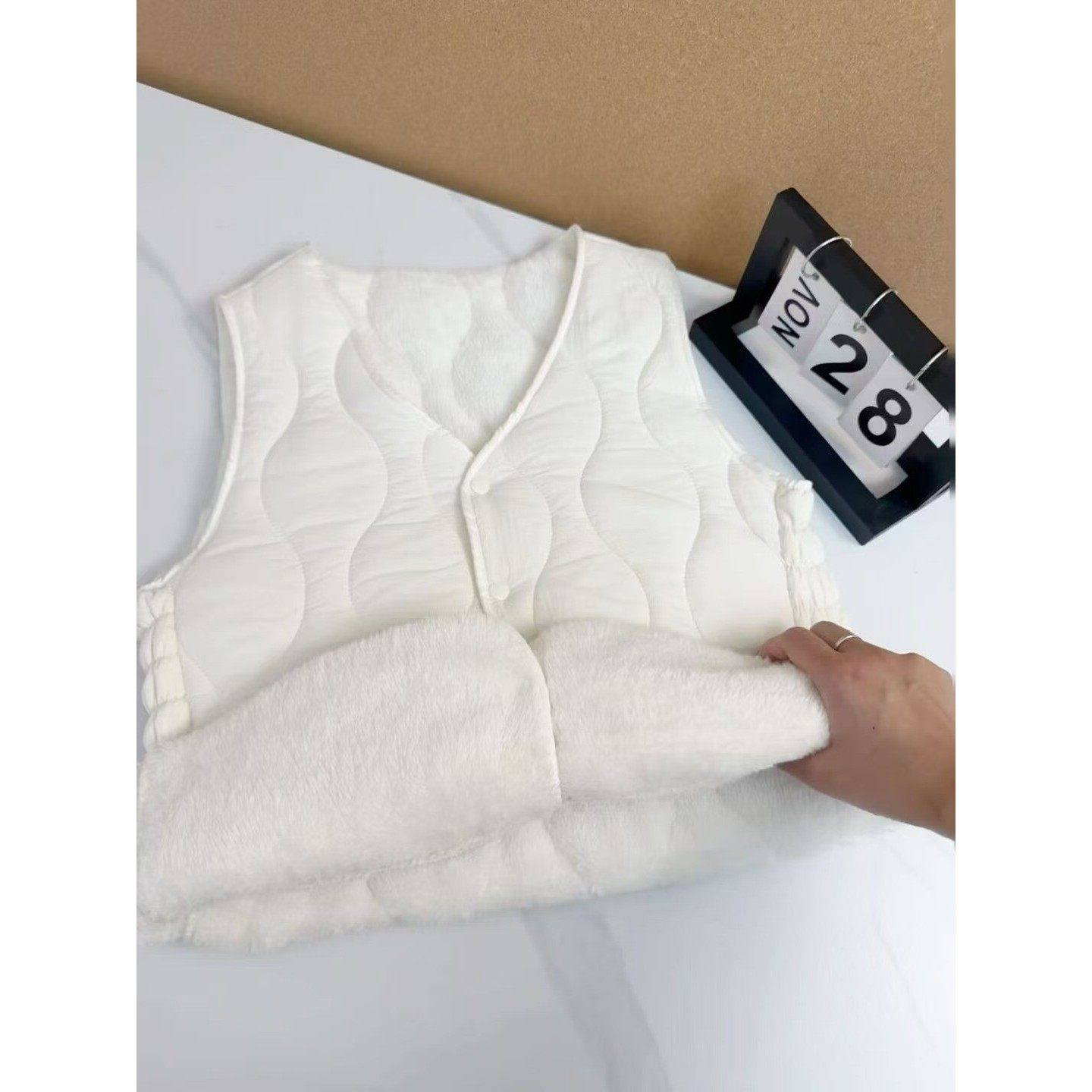 Lake拉可加绒加厚马甲女加厚羊羔绒背心保暖内搭上衣,女士内衣/男士内衣/家居服,保暖背心,淘宝优惠券,粉丝福利购,淘宝优惠卷