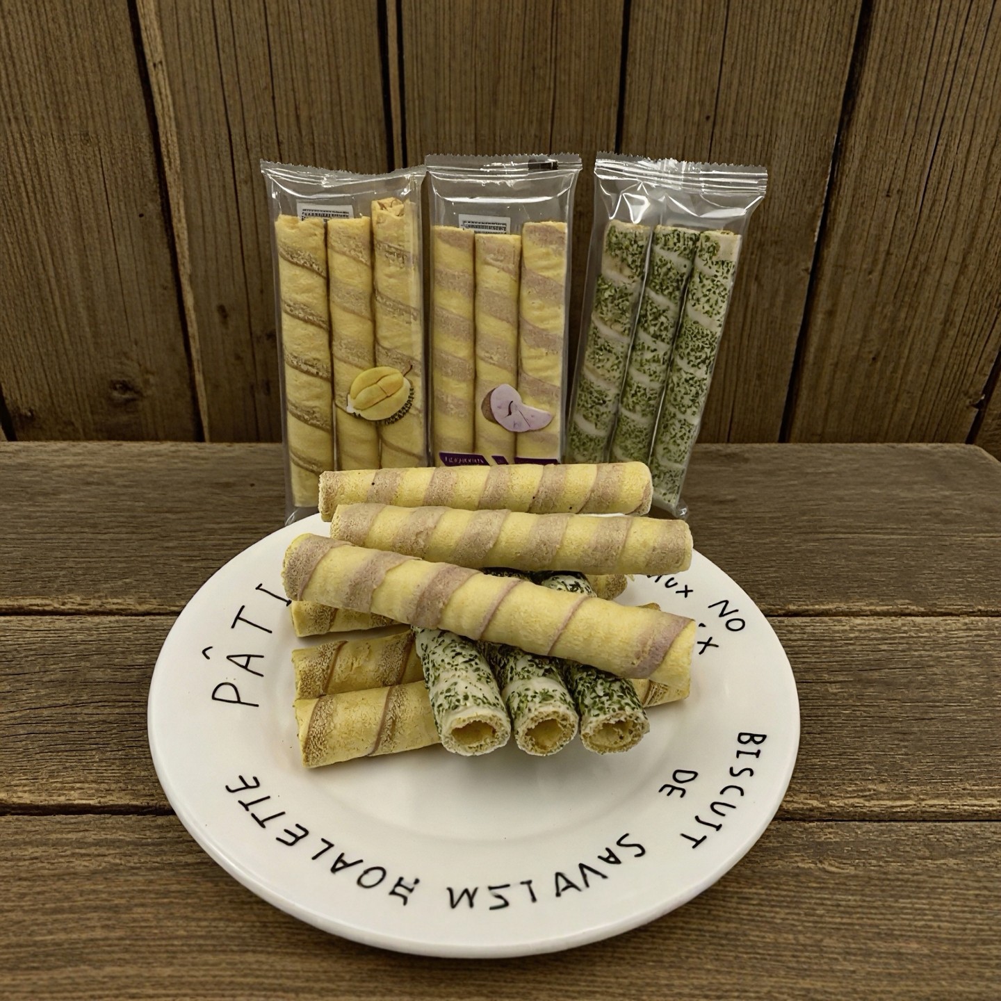 芈兔郑小妞榴莲海苔脆卷休闲网红零食下午茶网红注心蛋卷饼干包邮